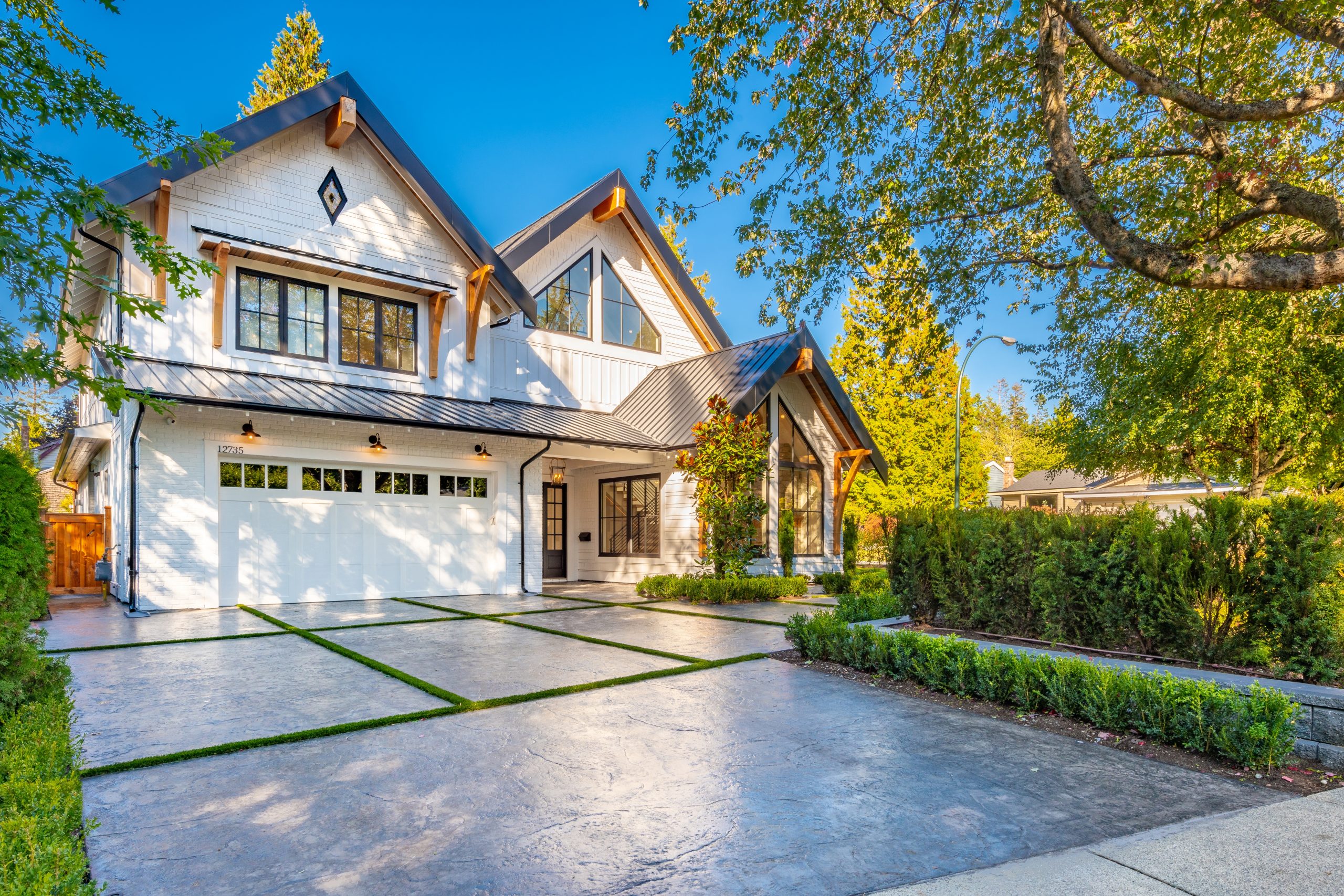 Concrete & asphalt paving in San Mateo.